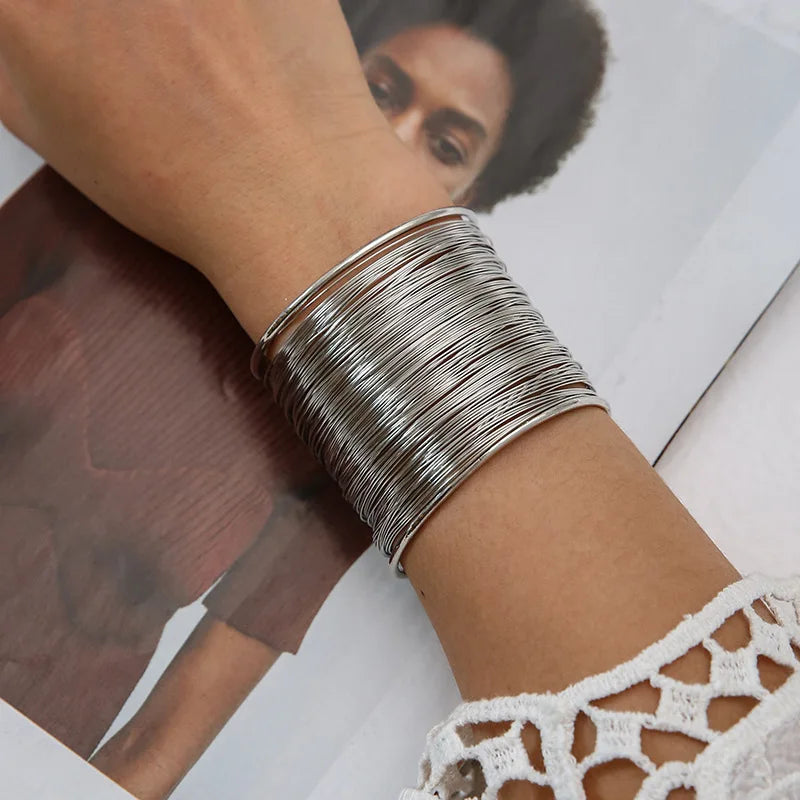 Vintage Cuff Hyperbolic