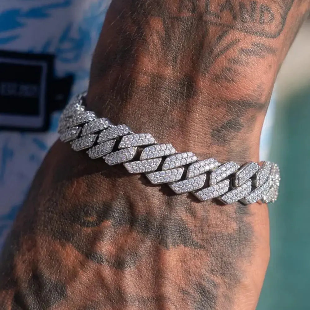 Iced Cuban  Bracelet - NobleHeritageCharms
