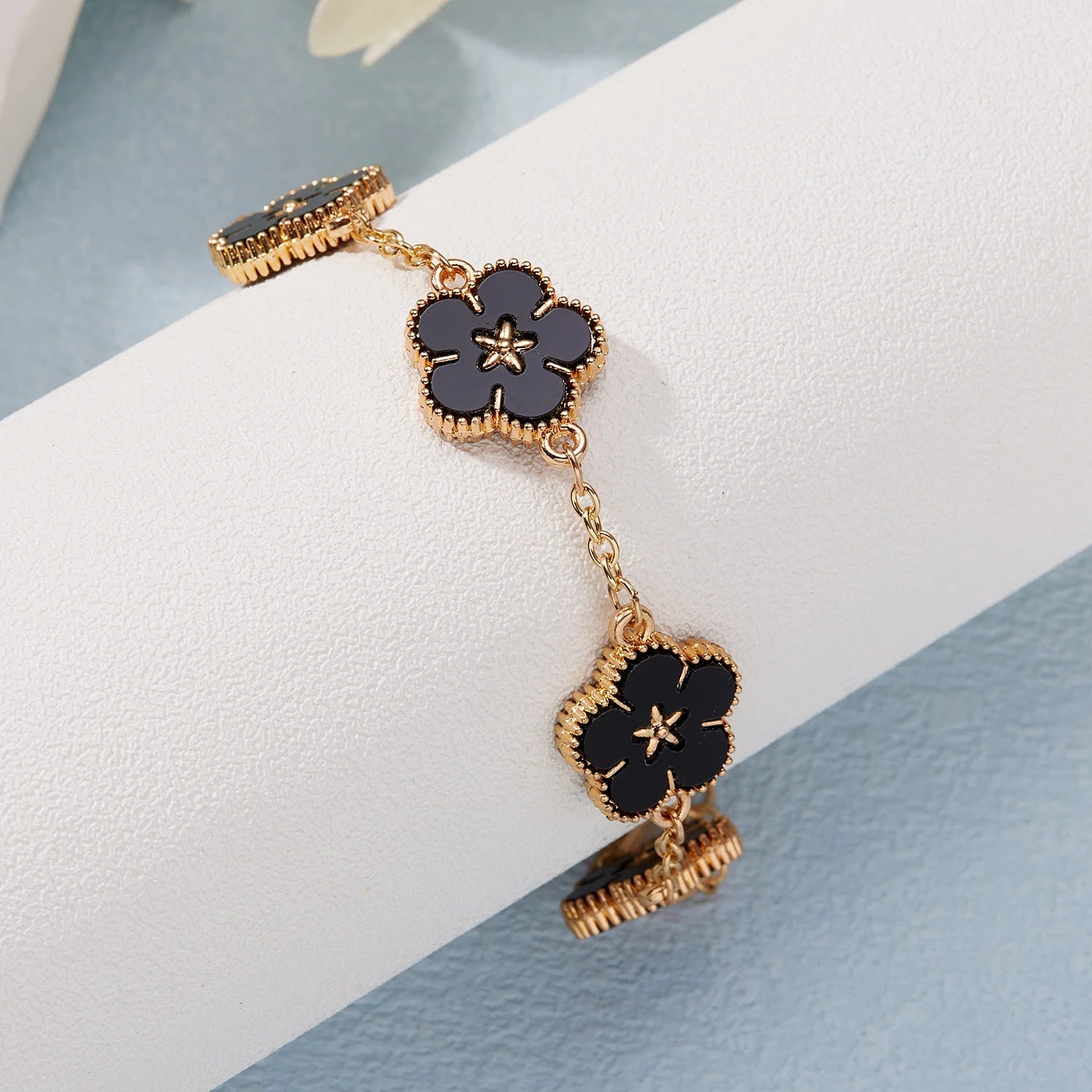 HeritageCharms Black - NobleHeritageCharms